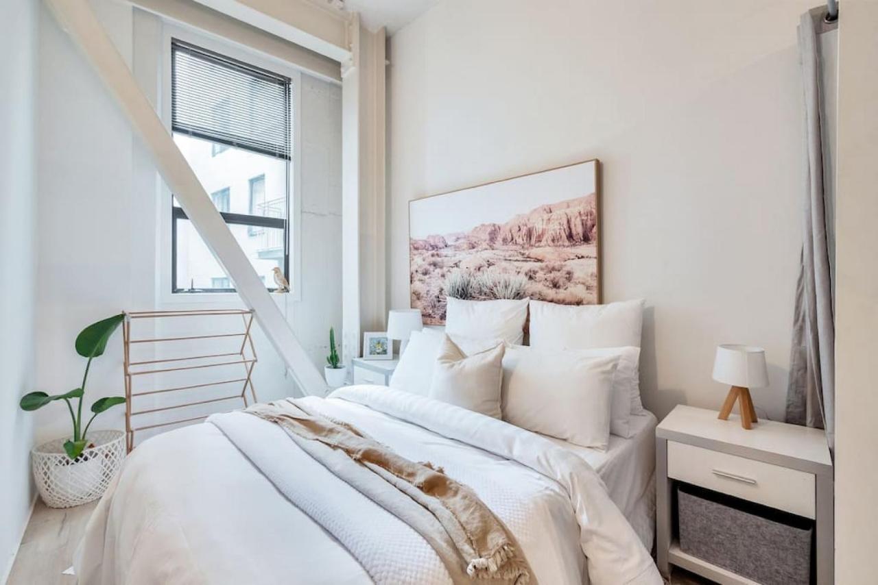 Awesome, Cool Beachy 2br Cbd Gem - Wifi And Netflix Apartment *